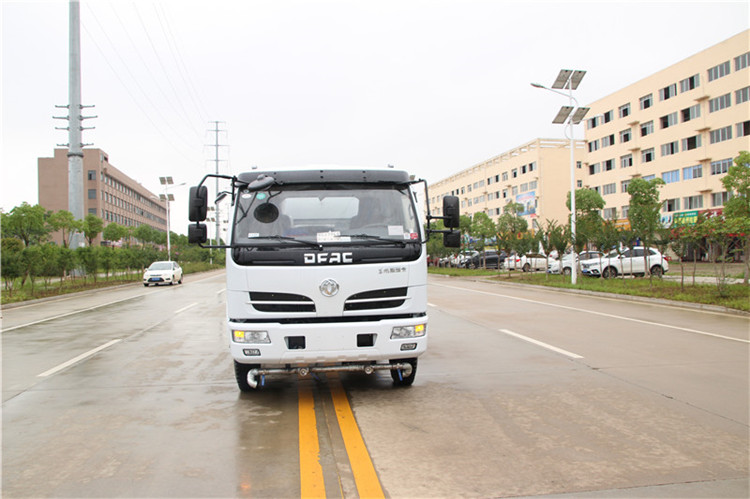 東風(fēng)二手不上戶8方灑水車