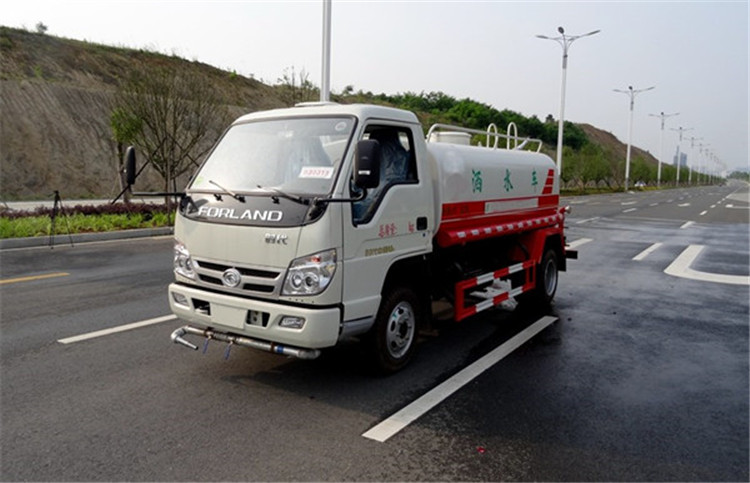 福田小卡藍(lán)牌2噸灑水車多方位圖片一