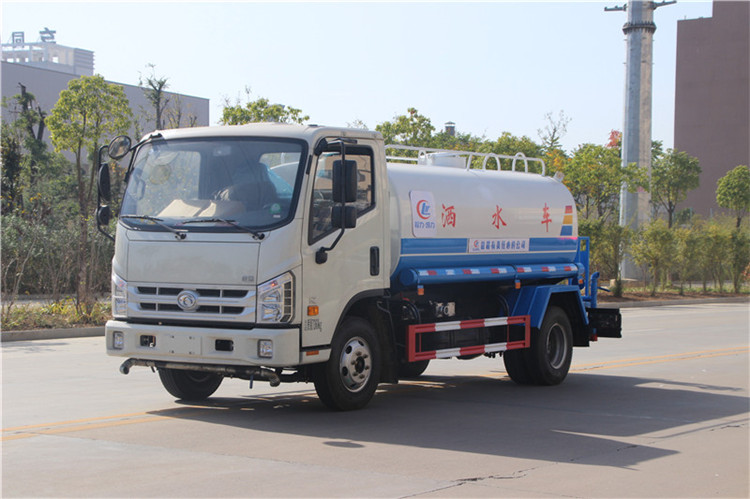 福田時(shí)代康瑞5噸灑水車