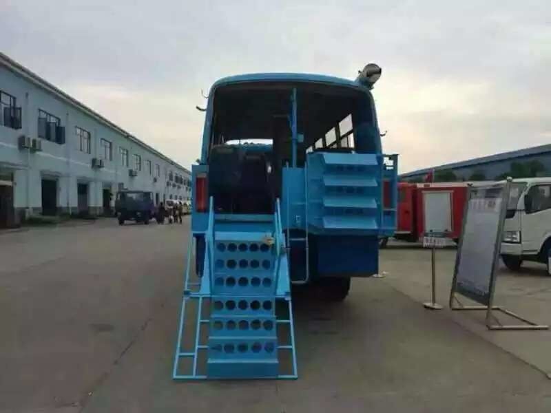 程力推出水陸兩用車（水上和陸上自由使用）