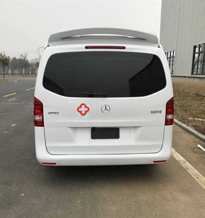 程力威牌CLW5031XJH5型救護(hù)車多方位圖片二